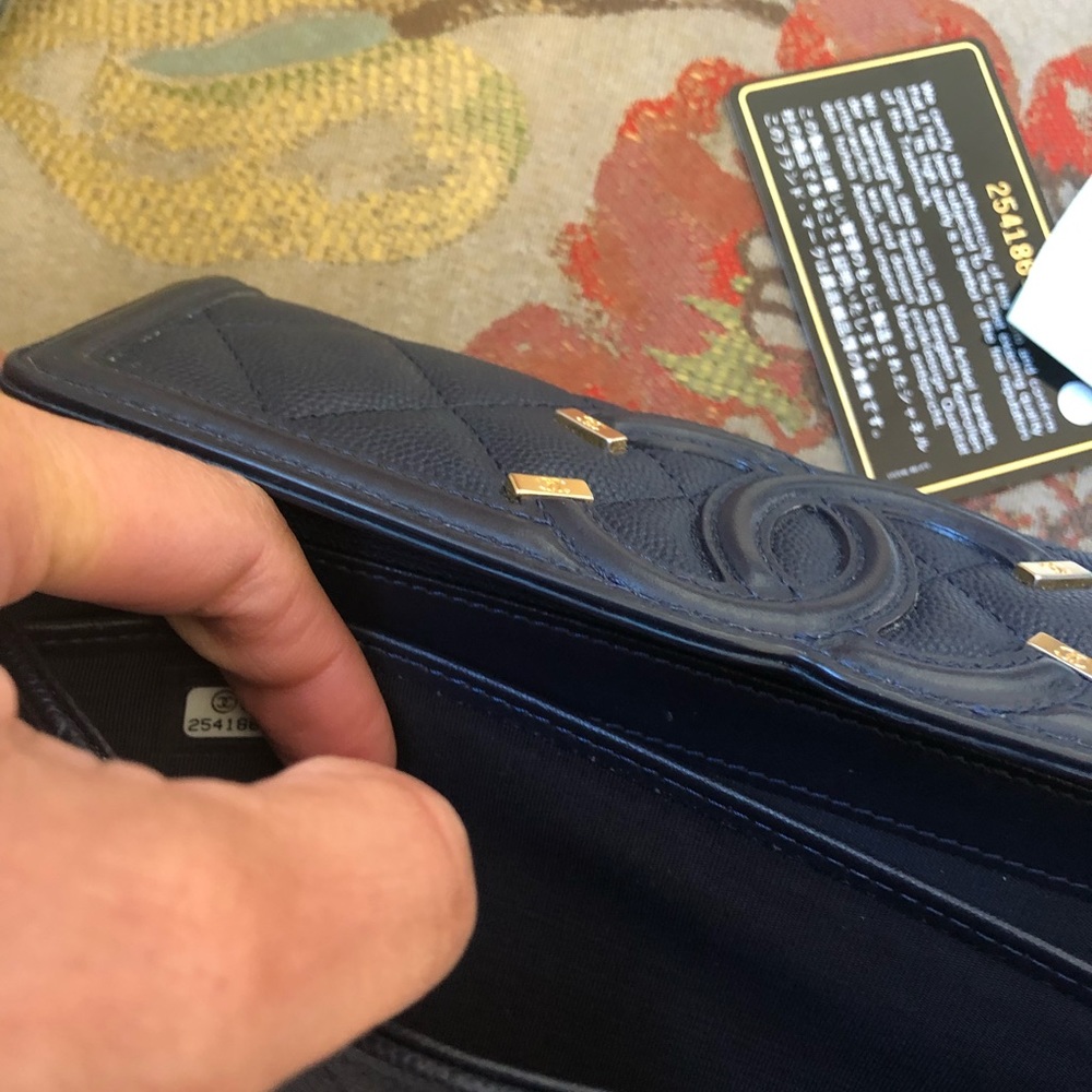 Authentic Chanel Filigree Long Wallet - Picture 6 of 6